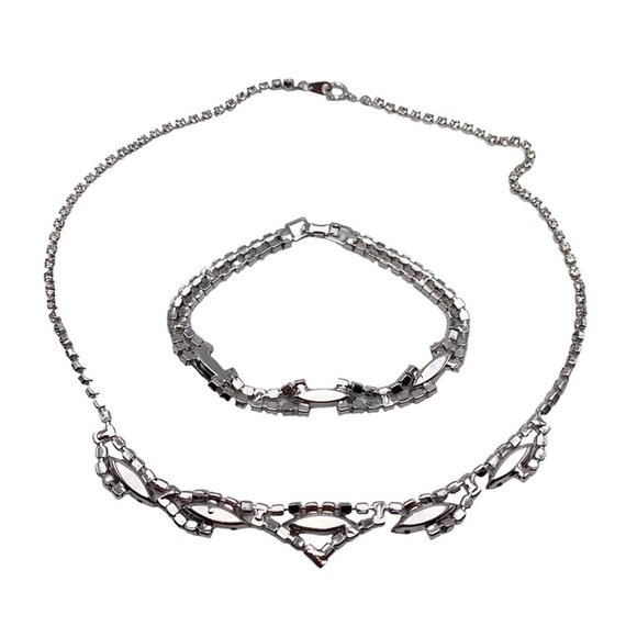 VINTAGE Artistic 1950's Rhinestone Three Piece Glam Parure Jewelry Set - Picture 5 of 11